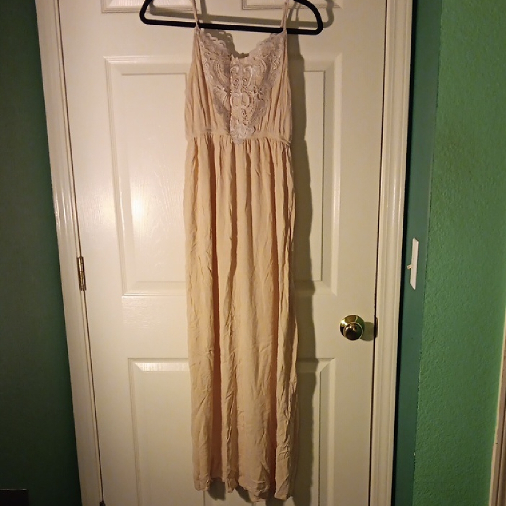 Light Pink/Peach Lace Maxi Dress